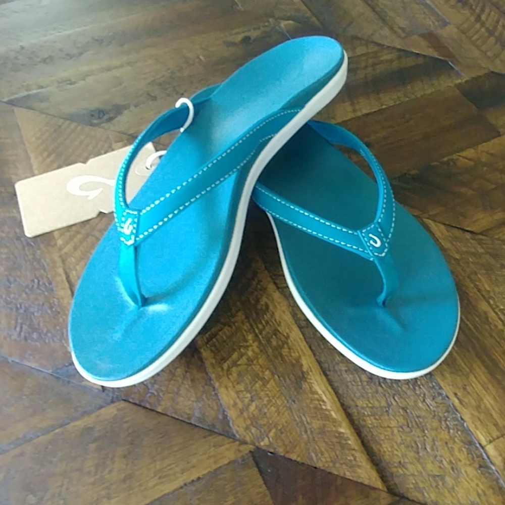 OluKai Ho'opio Sandal